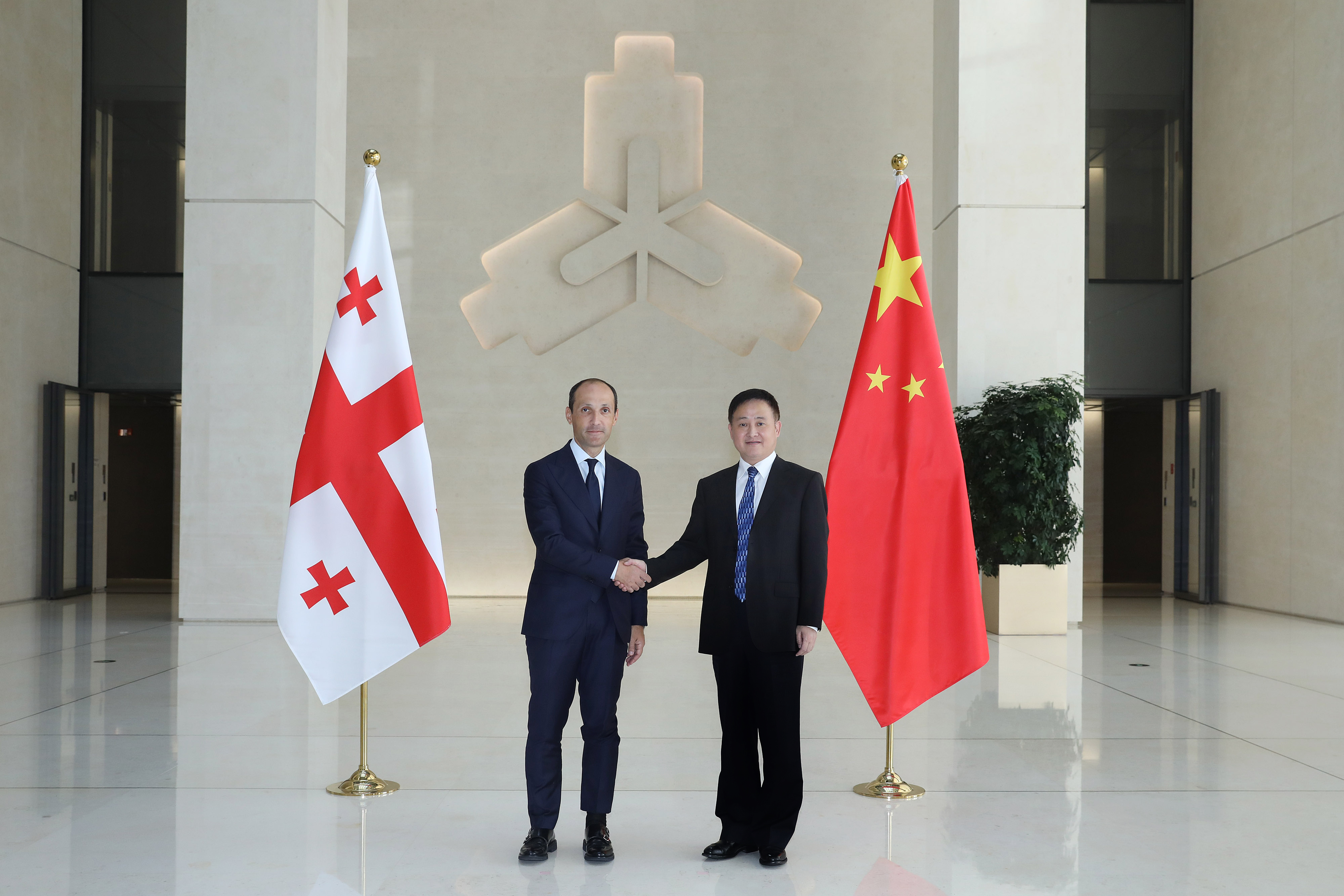 史丽修.jpg